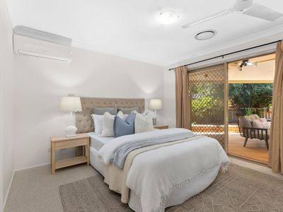 71 Matthews Way, Wakerley