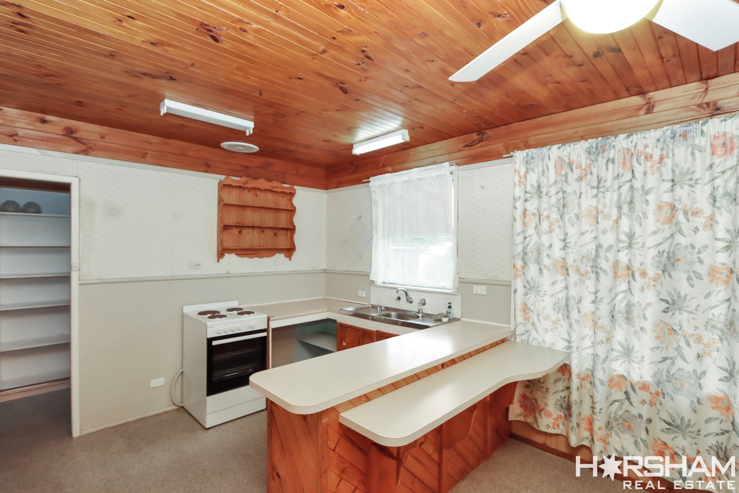 21 Hennessy Street, Horsham