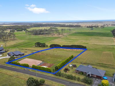 77 Brooks Road, Forest