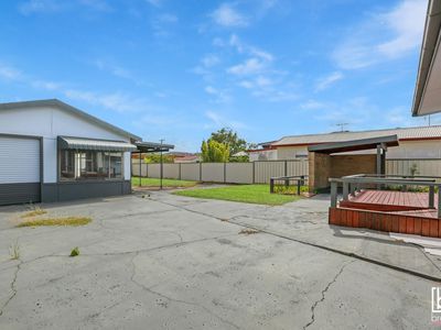 24 Irene Parade, Noraville