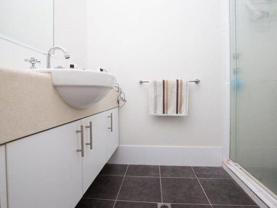 2 / 1 Lawson Street, South Hedland