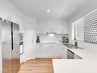 7 / 319a Bridge Street, Newtown