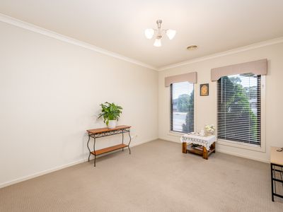 26 Nightingale Way , Shepparton