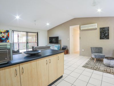 62 Country Road, Cannonvale