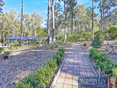 6 Searle Close, Cooranbong