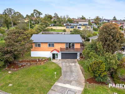 11 Cooper Crescent, Riverside