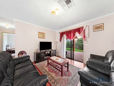 12 Arnica Close, Hampton Park