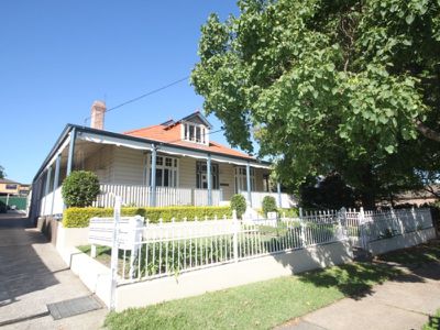 9 / 12 The Boulevarde, Lakemba