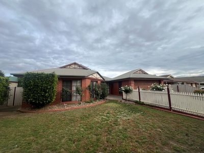 17 Merino Drive, Shepparton
