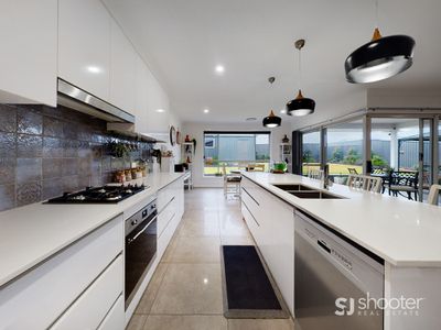 10 Fjord Court, Dubbo