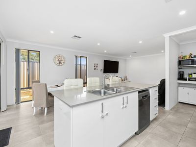 46 Haywire Avenue, Whitby