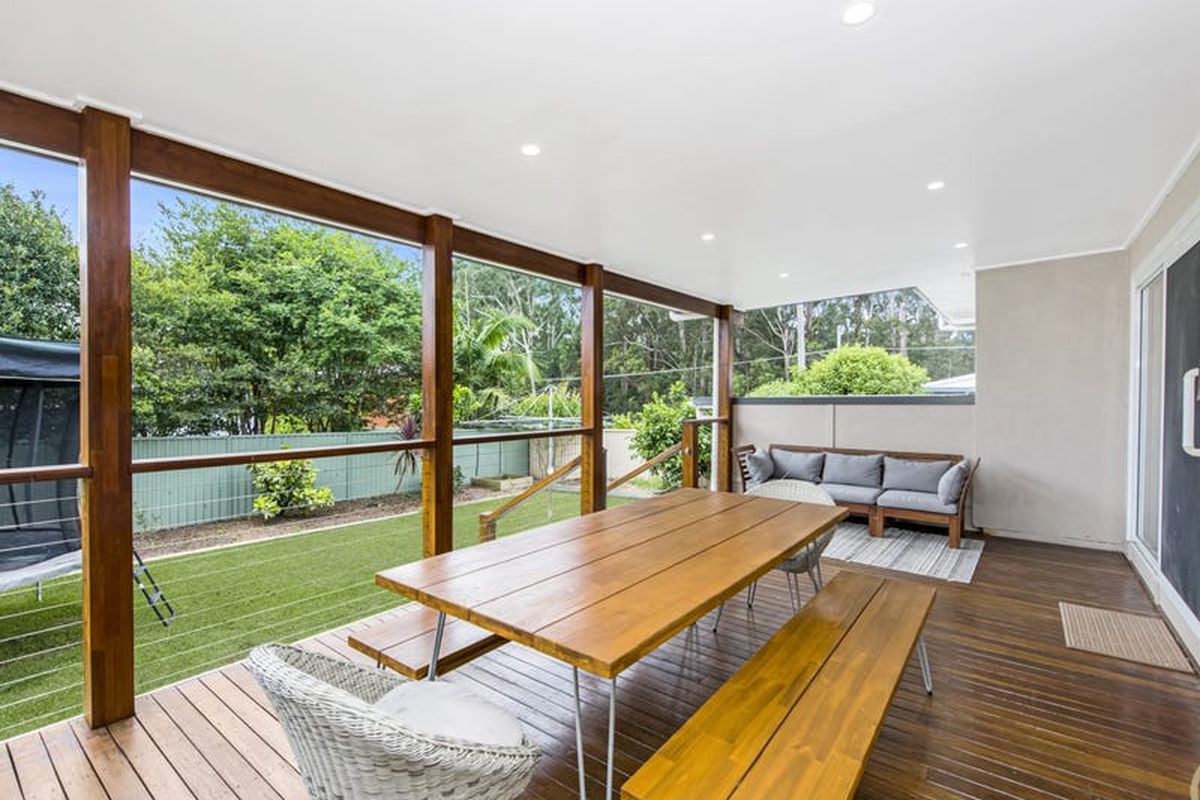 4 Lakewood Avenue, Green Point