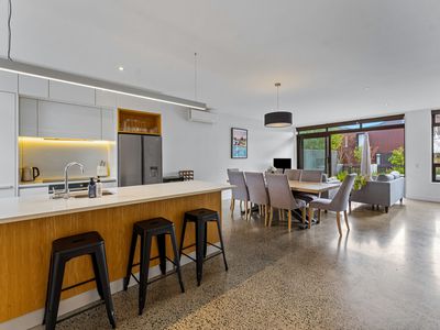 206 Hobsonville Point Road, Hobsonville