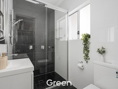 1 / 64 Brush Road, West Ryde