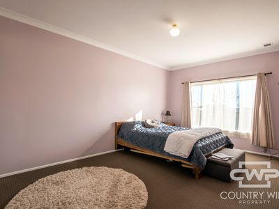 83 Healeys Lane, Glen Innes