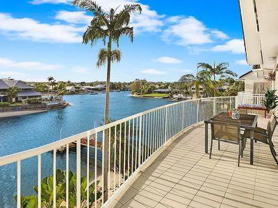 9 / 10 Kyamba Court, Mooloolaba