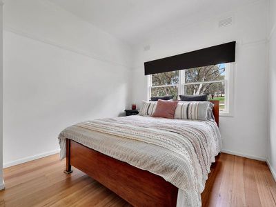 105 Chiltern Valley Rd, Rutherglen