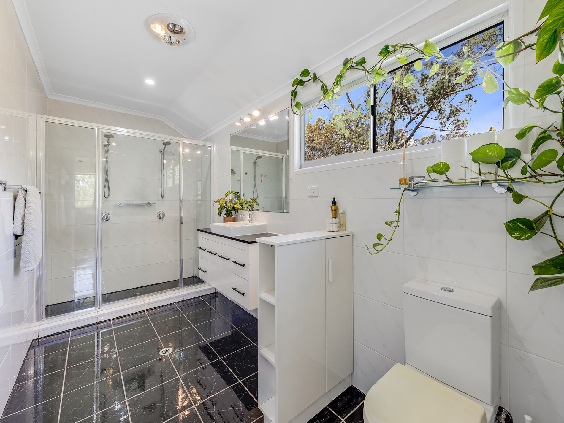 63 Kurrajong Drive, Nanango