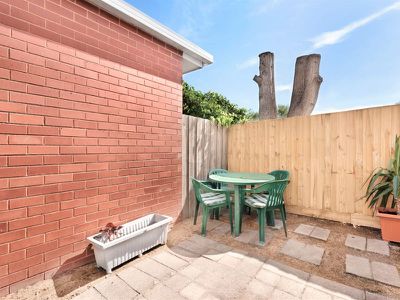 4 / 2 Worwong Avenue, Somerville