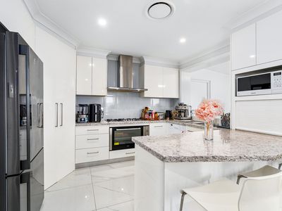 8 Thora Street, Greystanes