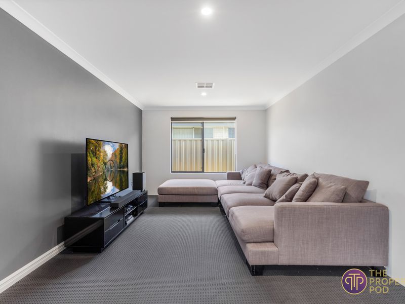10 Alata Grove, Byford