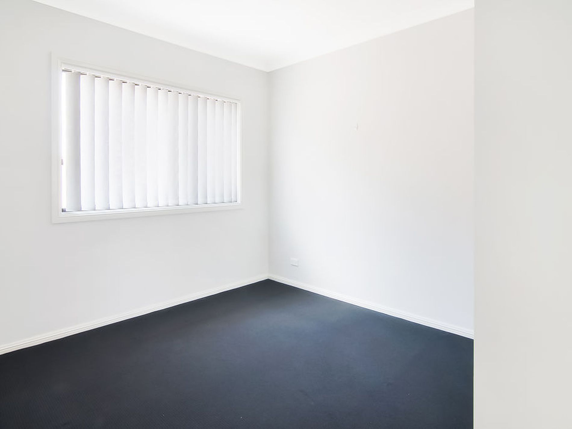 6A Pardalote Street, Glenwood