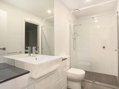 201 / 54 La Scala Avenue, Maribyrnong