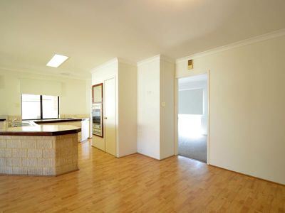 16 Leatherwood Way, Huntingdale