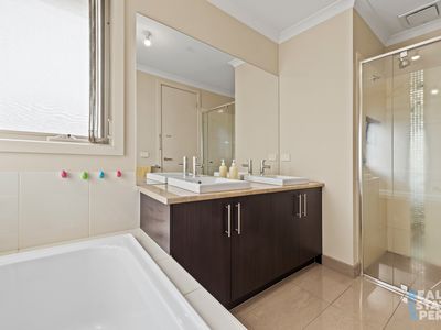 2 Willand Court, Hampton Park