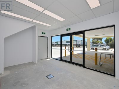 11 Lodge Drive, East Rockingham