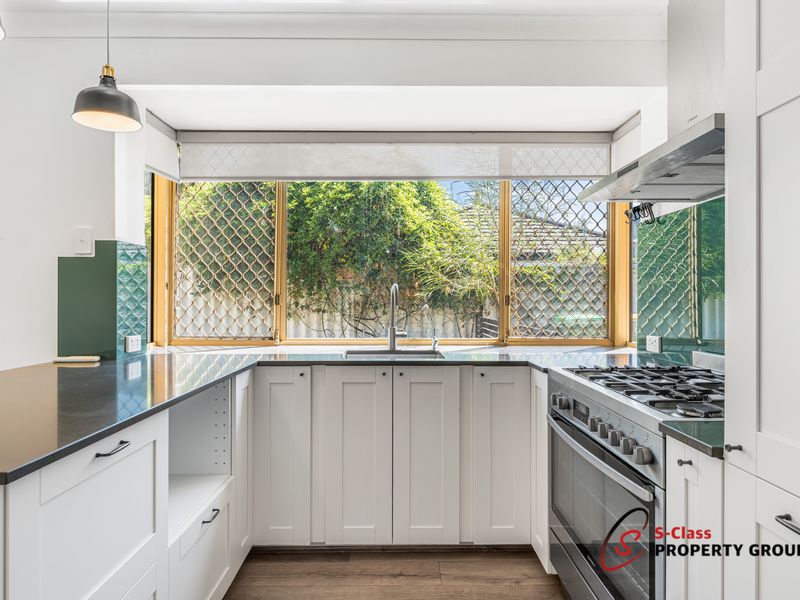 17A Rivett Way, Brentwood