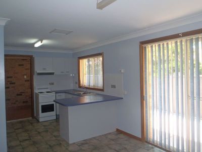1&2 / 1 Hellyer Court, Dubbo