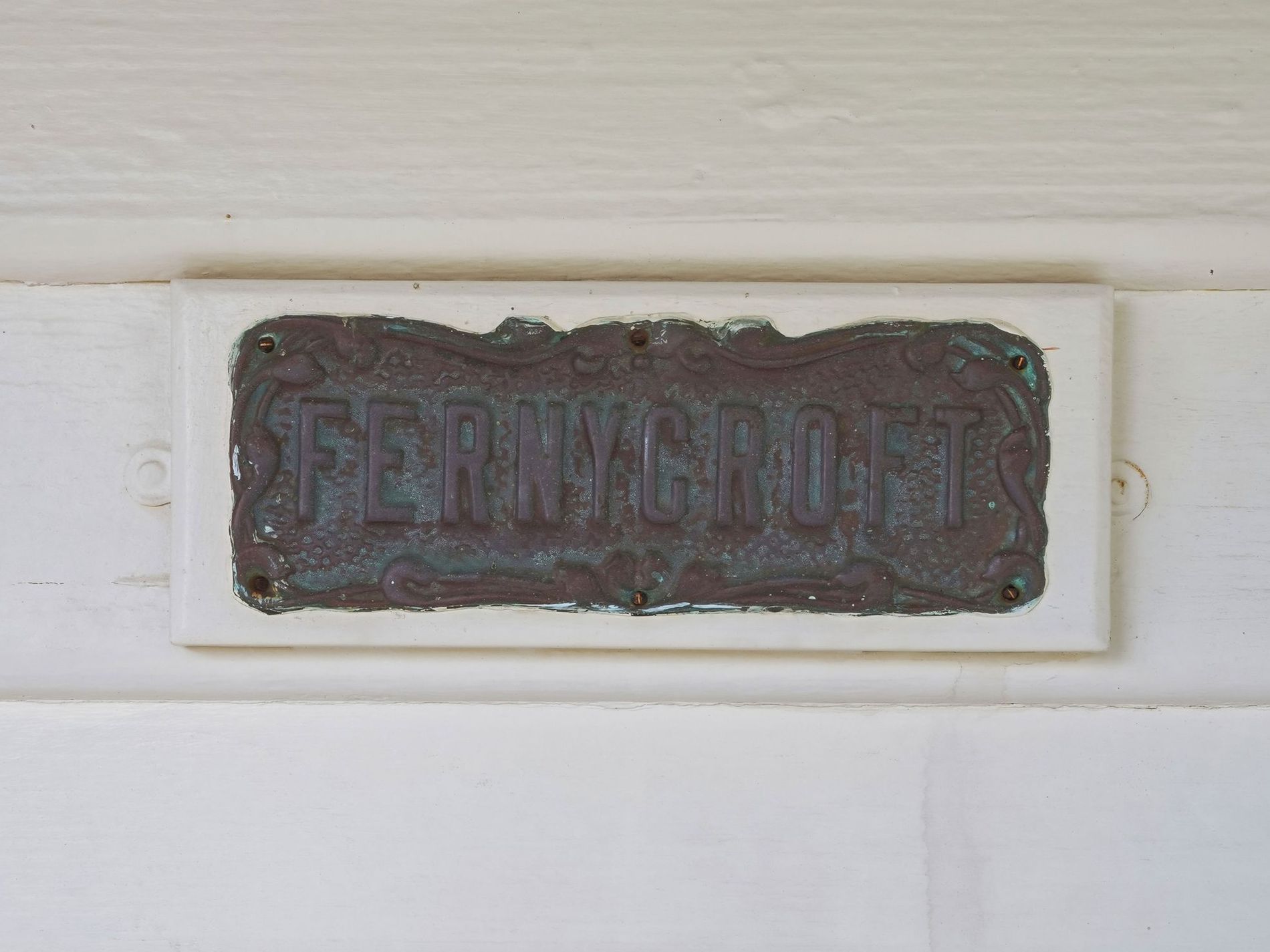 412 Lymington Road, Lymington