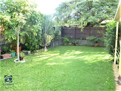 18 Edgeware Drive, Rochedale South