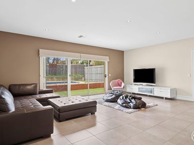 15 Twin Creek Court, Sunbury
