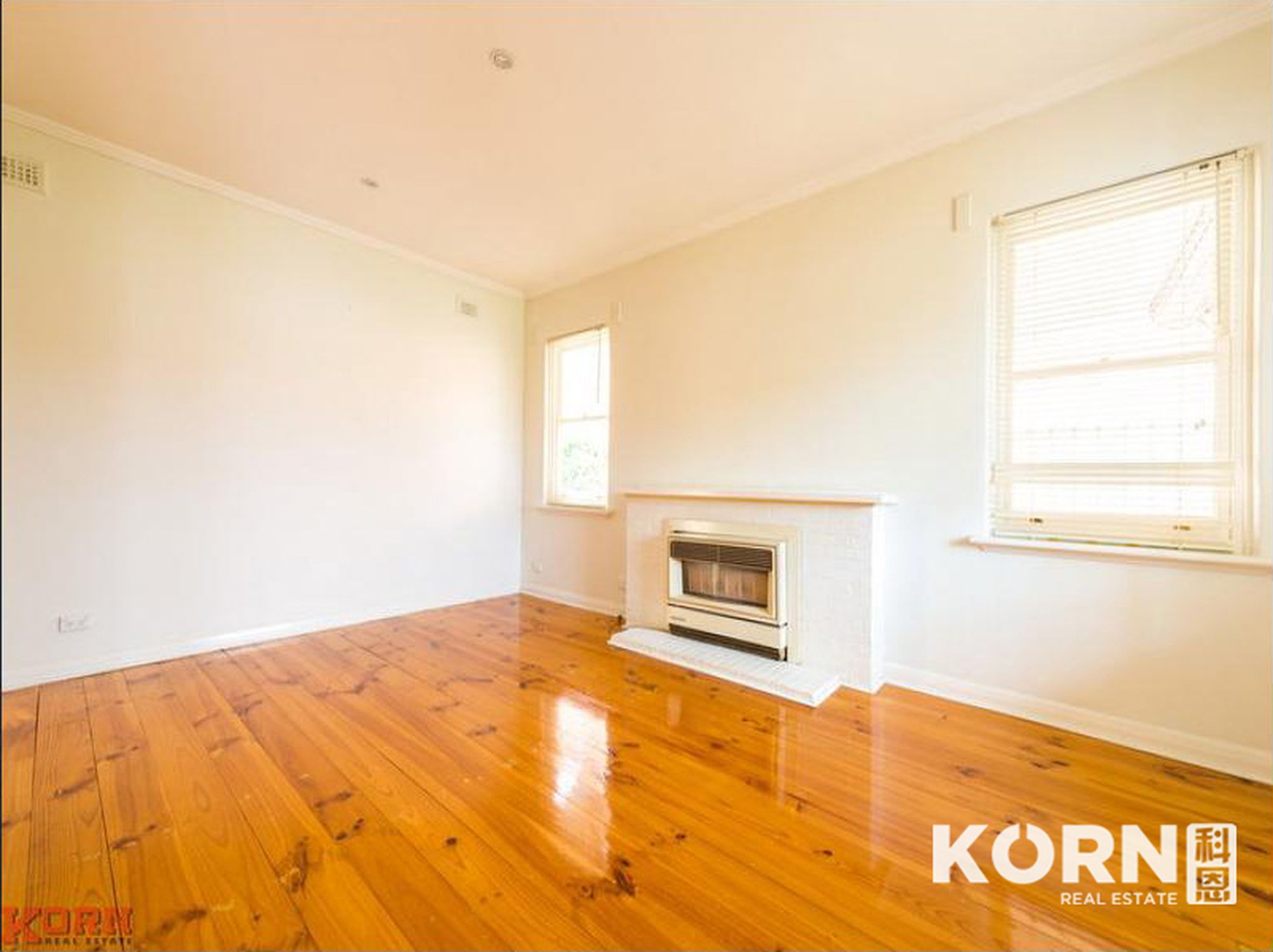 81 Pine Avenue, Glenelg North
