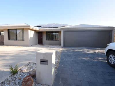 9 Astroloma Drive, Success