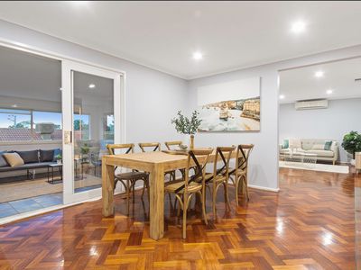 4 Koomaloo Pl, Carrum Downs