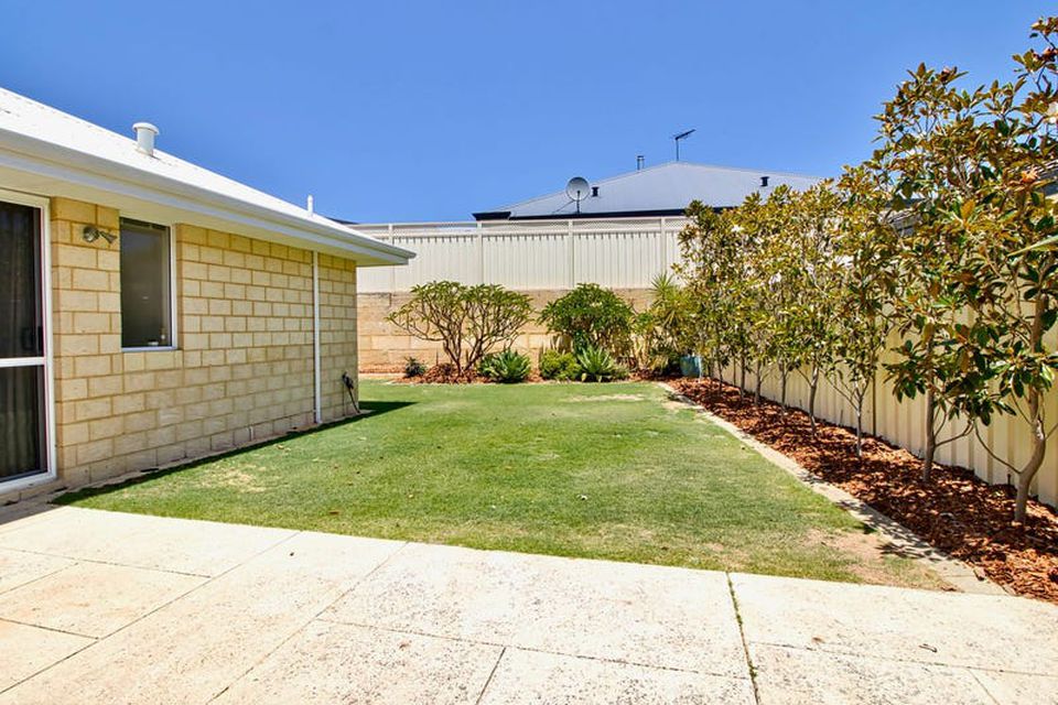 10 Waring Heights  , Baldivis
