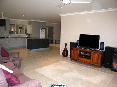 16-18 Viola Street, Atherton