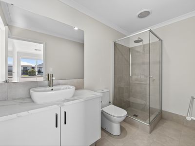 17a Blackmore Loop, Brabham