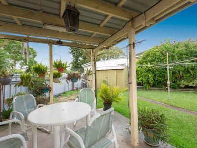 2 Craig Crescent, Dapto