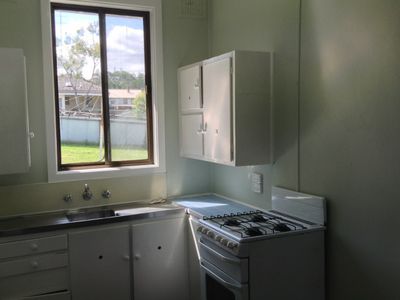 10 Cardiff Street, Berkeley