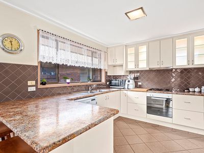 40 Cuthbert Drive, Mount Warrigal