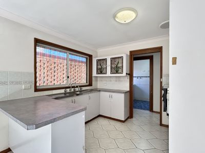 7 Davies Street, Dubbo