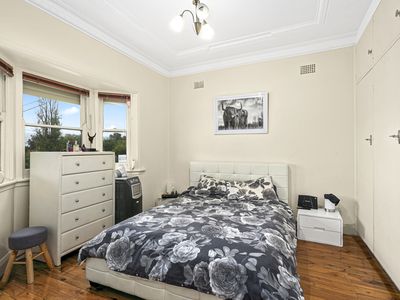 193 Princes Highway, Dapto