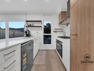 12 Portobello Boulevard, Clyde North