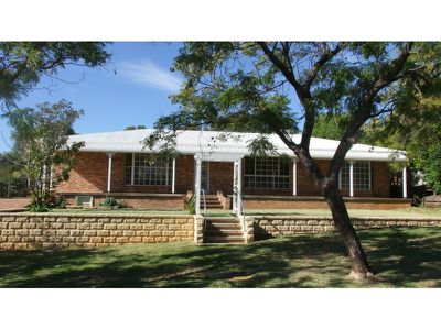 6 Anderson Place, Gunnedah