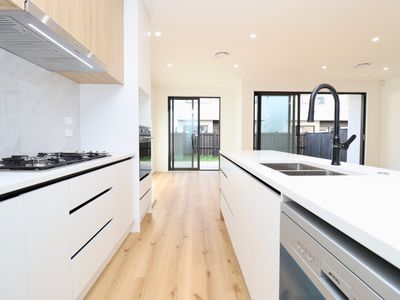 12 Murray Grey Lane, Karaka