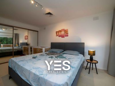 32 Lemana Crescent, Mount Waverley